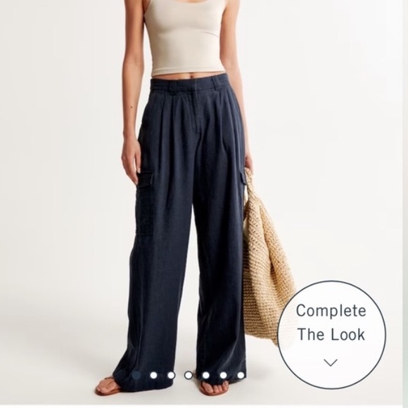 Abercrombie & Fitch Pants - Abercrombie Linen-Blend Tailored Ultra Wide-Leg
Cargo Pant Size Medium